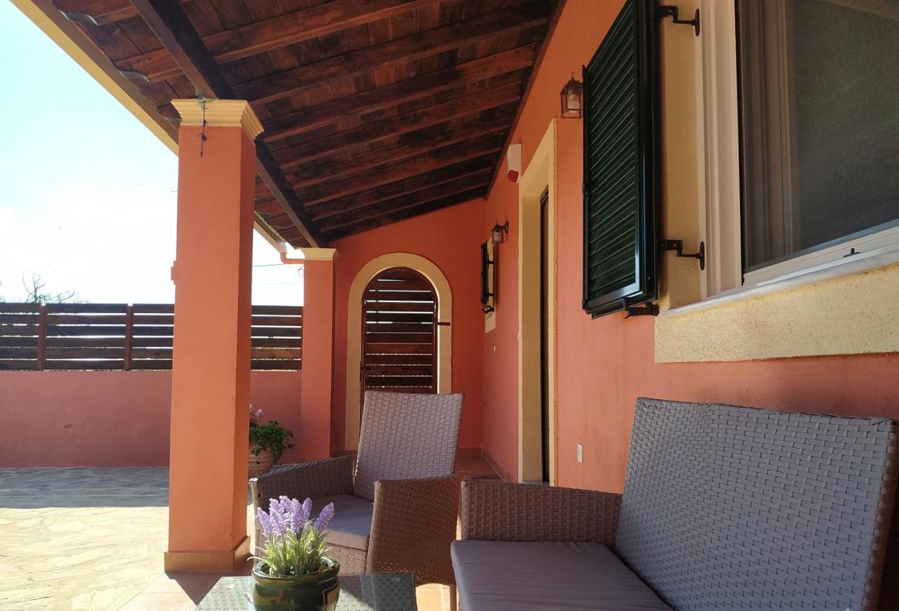 Amaryllis Boutique Apartments Moraitika Exterior foto